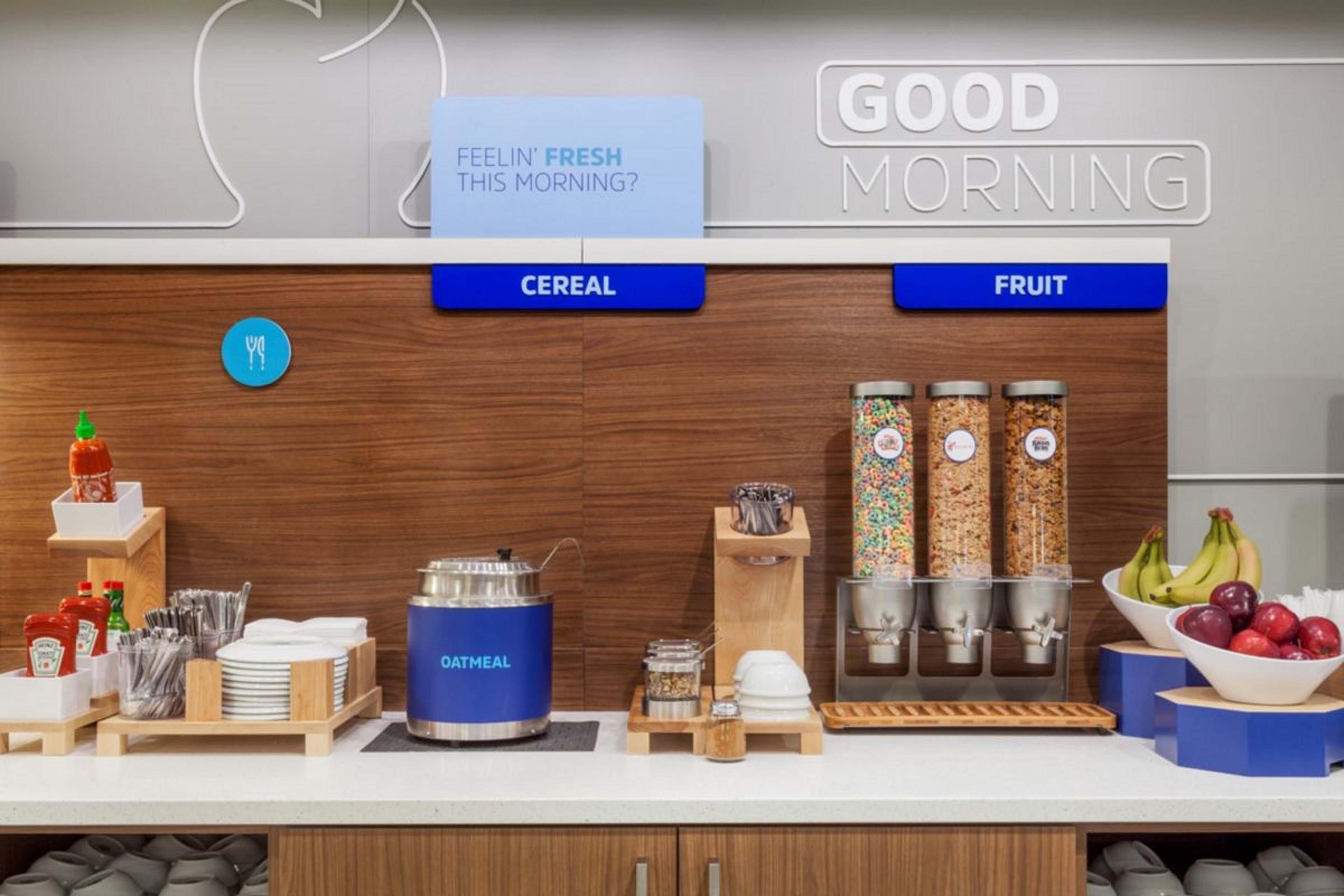 Holiday Inn Express Hotel & Suites Claypool Hill -Richlands Area By Ihg Pounding Mill Buitenkant foto