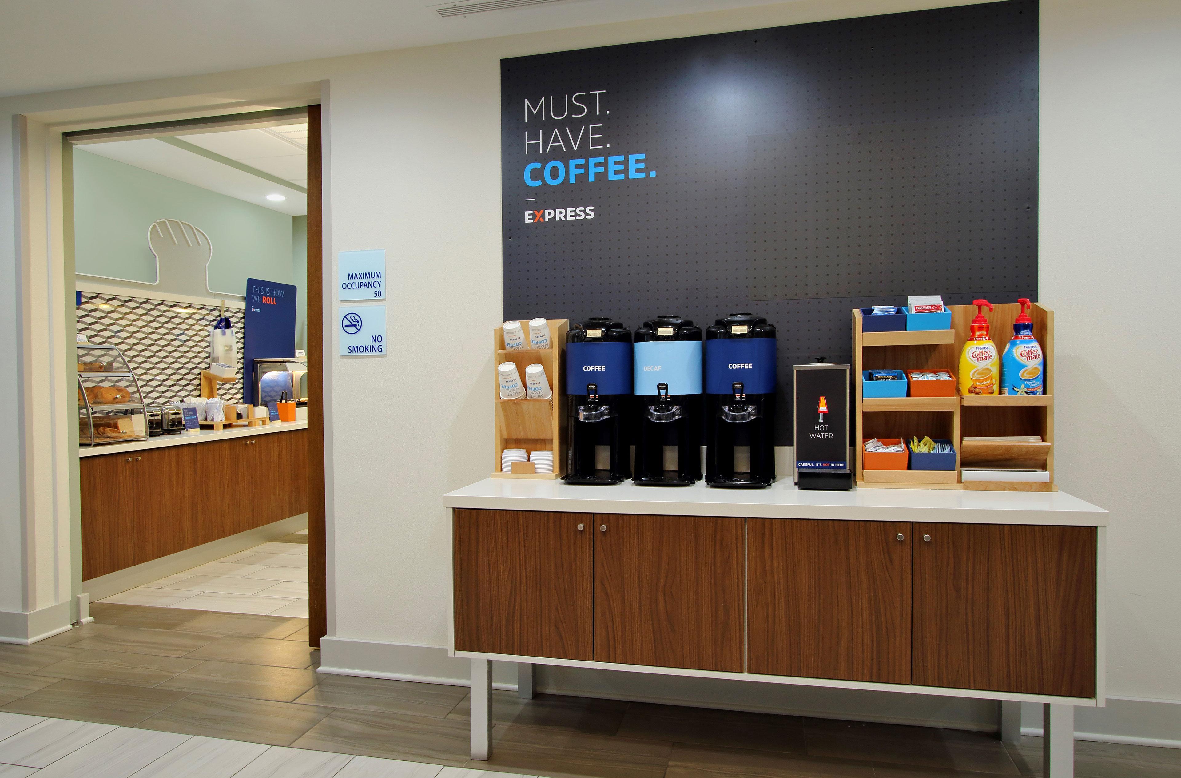 Holiday Inn Express Hotel & Suites Claypool Hill -Richlands Area By Ihg Pounding Mill Buitenkant foto
