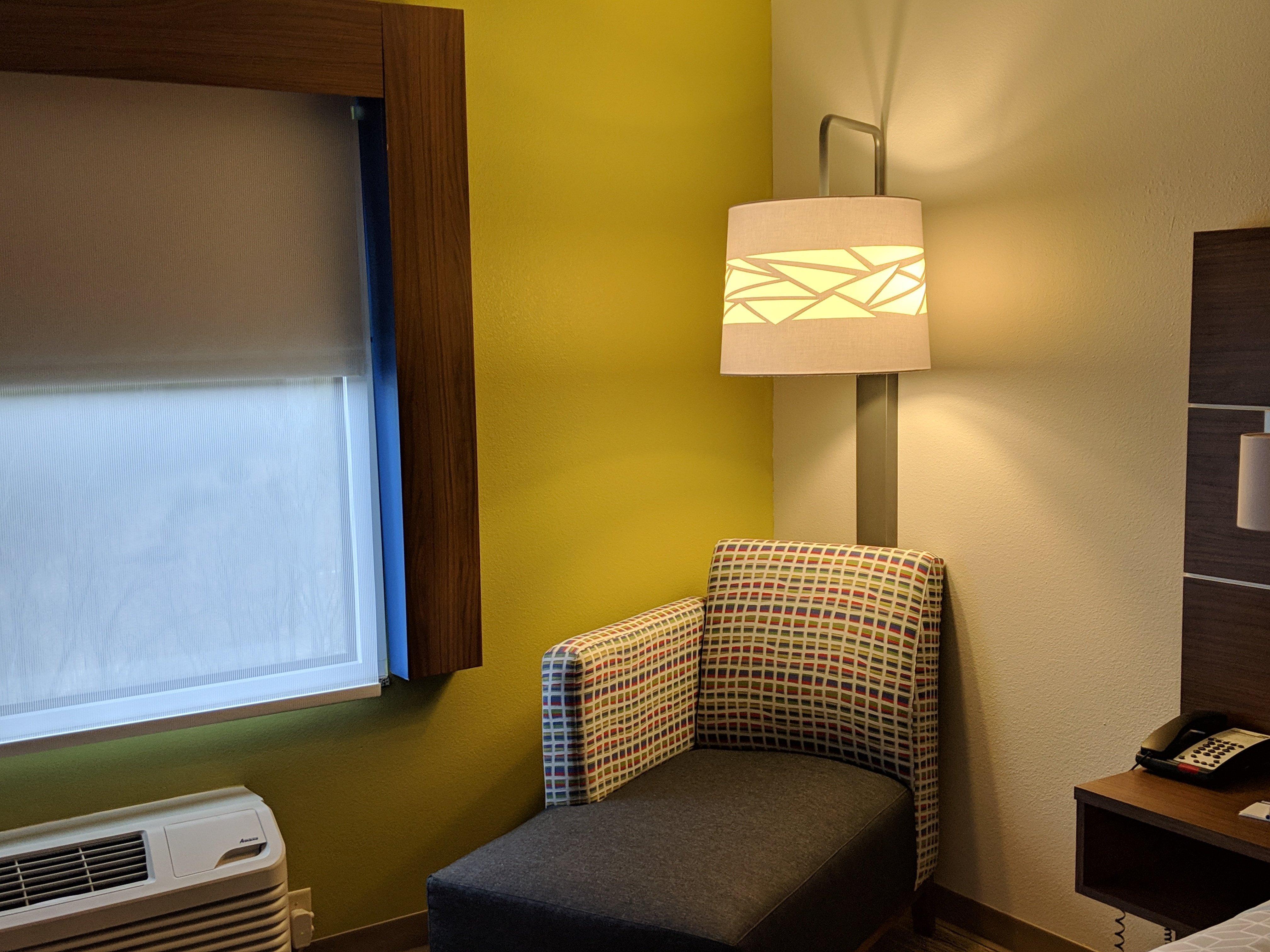Holiday Inn Express Hotel & Suites Claypool Hill -Richlands Area By Ihg Pounding Mill Buitenkant foto