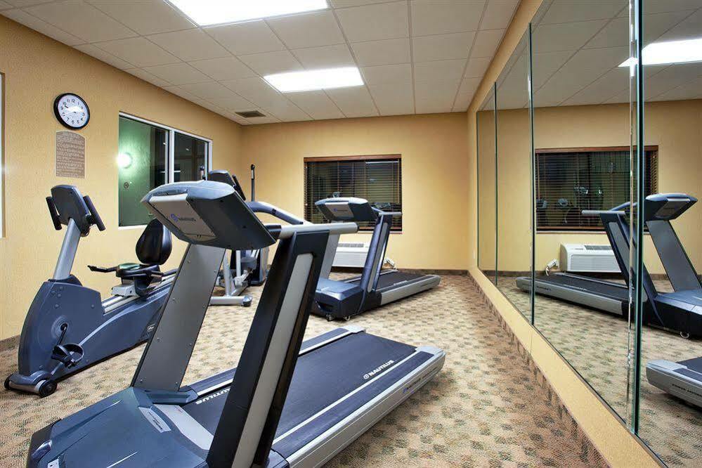 Holiday Inn Express Hotel & Suites Claypool Hill -Richlands Area By Ihg Pounding Mill Buitenkant foto